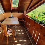 Maierhof Apartman *