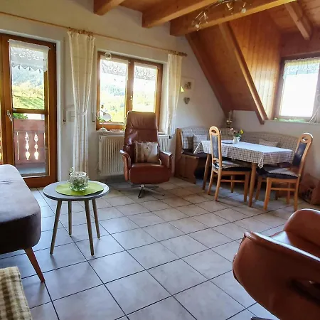 Maierhof Apartment *